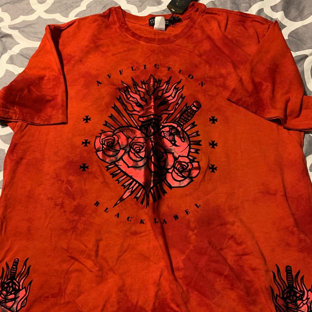 Men’s affliction T-shirt